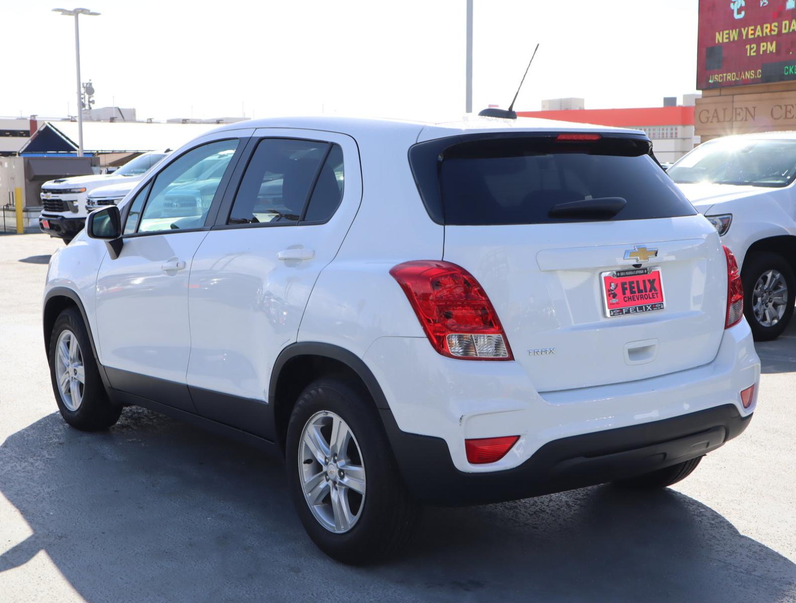 2022 Chevrolet Trax Vehicle Photo in LOS ANGELES, CA 90007-3794