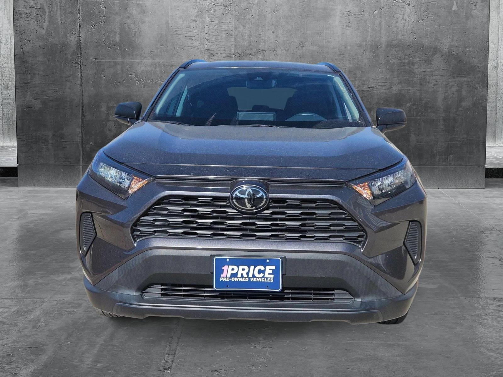 2021 Toyota RAV4 Vehicle Photo in NORTH RICHLAND HILLS, TX 76180-7199