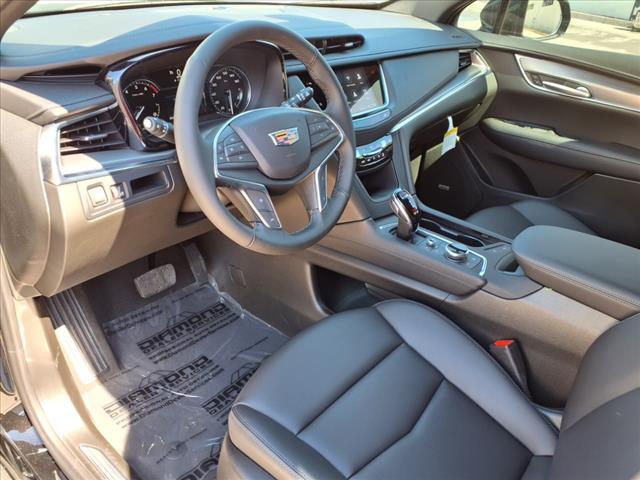 2025 Cadillac XT5 Vehicle Photo in TAMPA, FL 33612-3404