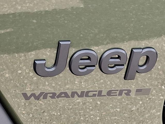 2023 Jeep Wrangler Vehicle Photo in DANBURY, CT 06810-5034
