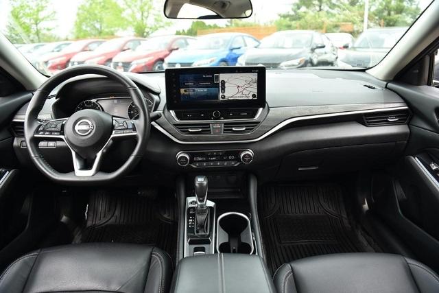 2024 Nissan Altima Vehicle Photo in Ballwin, MO 63011