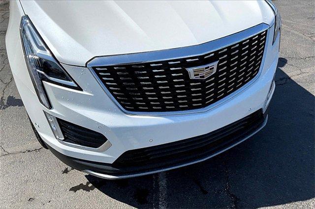 2021 Cadillac XT5 Vehicle Photo in TOPEKA, KS 66609-0000