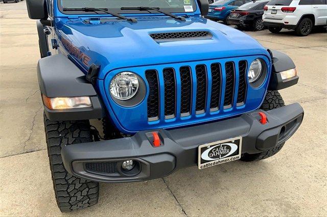 2022 Jeep Gladiator Vehicle Photo in TOPEKA, KS 66609-0000