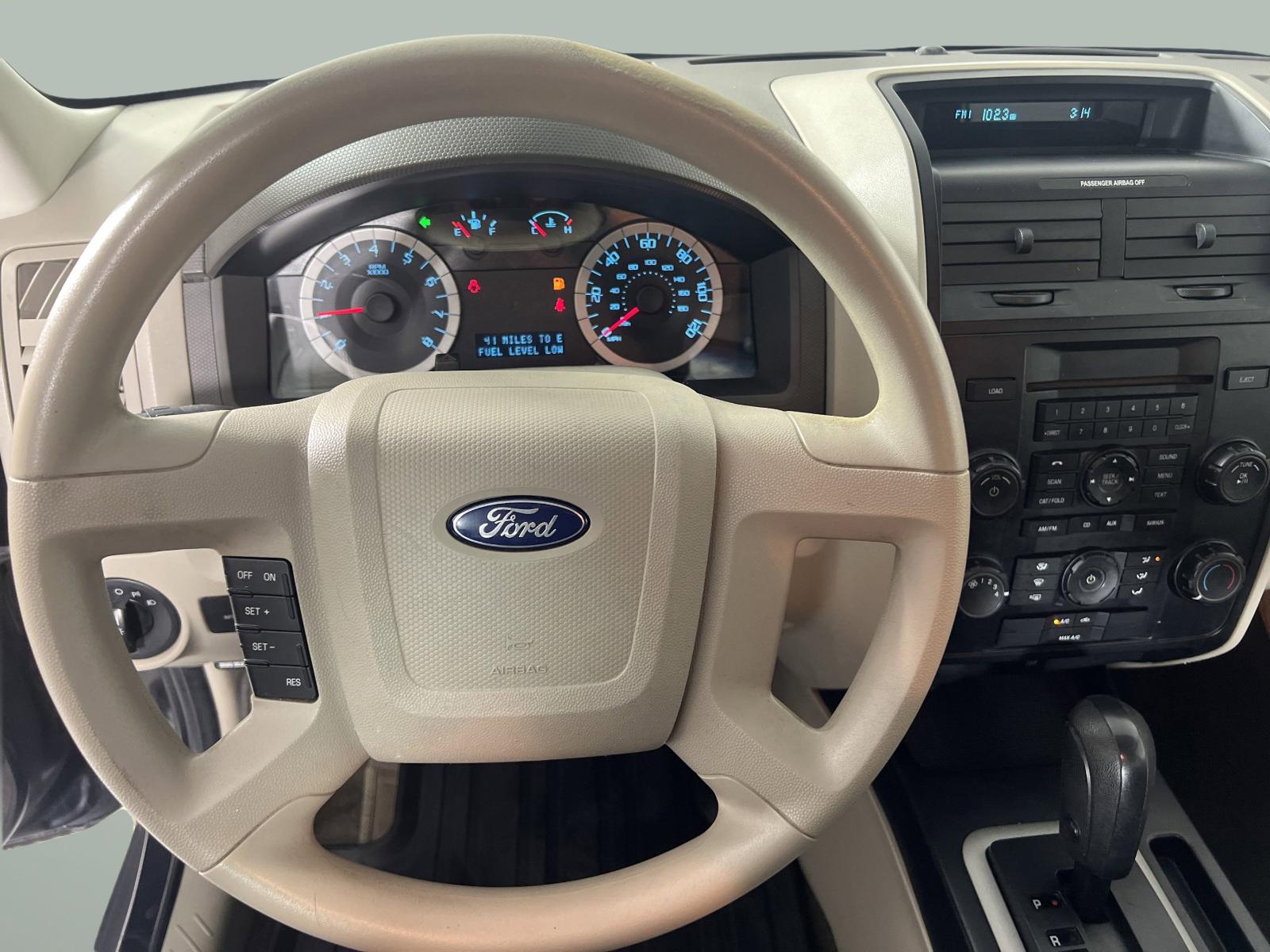 2011 Ford Escape Vehicle Photo in GEORGETOWN, TX 78626-7508