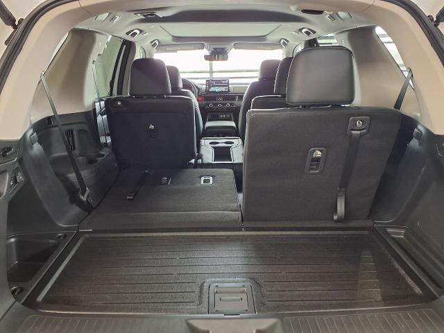 2025 Honda Pilot Vehicle Photo in Oshkosh, WI 54904
