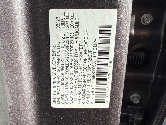 2024 Honda Pilot Vehicle Photo in MADISON, WI 53713-3220