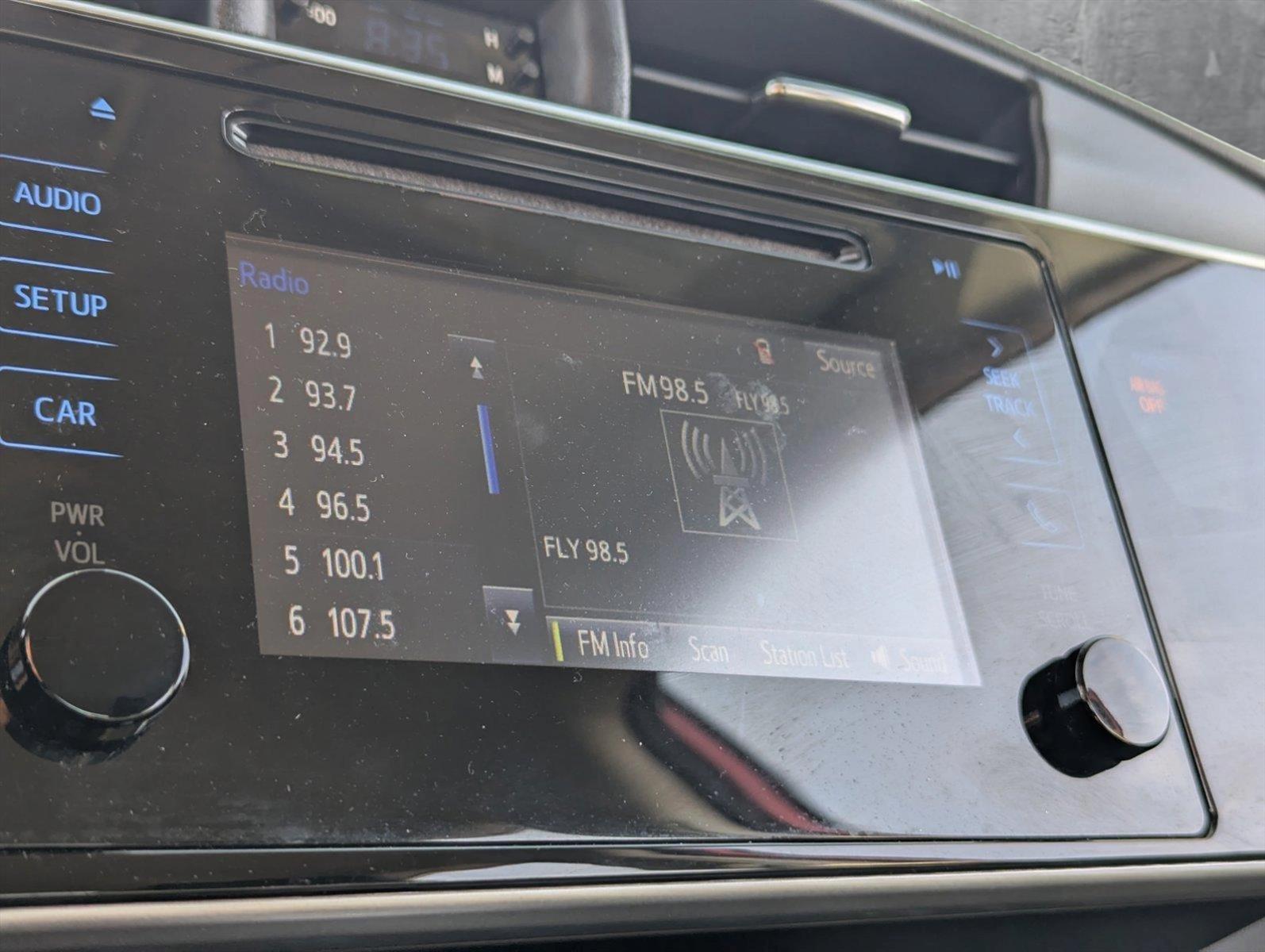 2019 Toyota Corolla Vehicle Photo in Ft. Myers, FL 33907