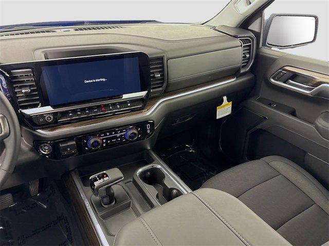 2025 Chevrolet Silverado 1500 Vehicle Photo in PUYALLUP, WA 98371-4149