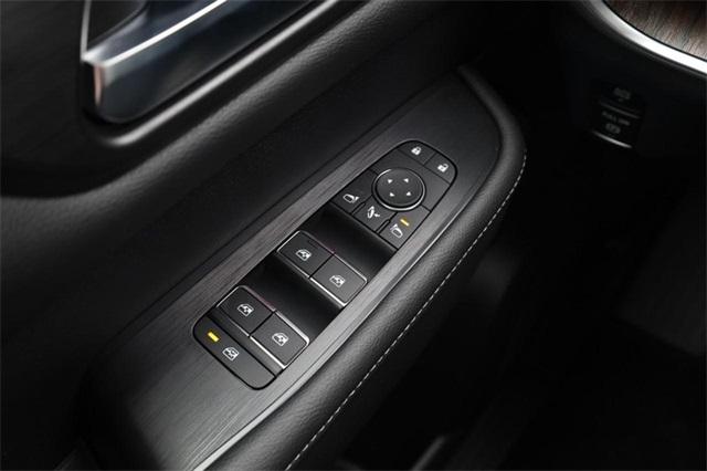 2025 Nissan Armada Vehicle Photo in Hazelwood, MO 63042