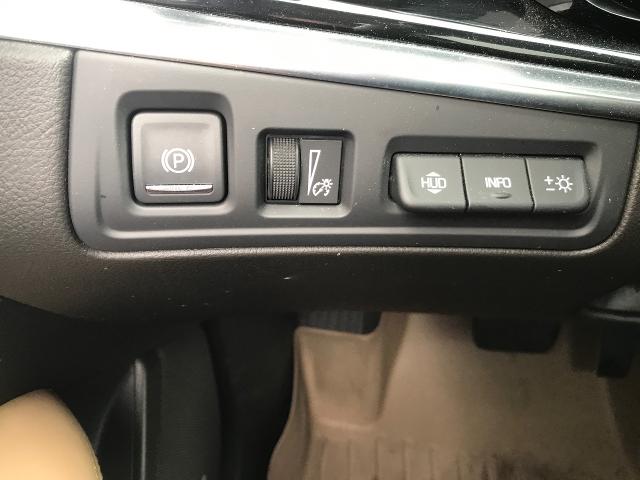 2023 Cadillac XT6 Vehicle Photo in GREEN BAY, WI 54303-3330