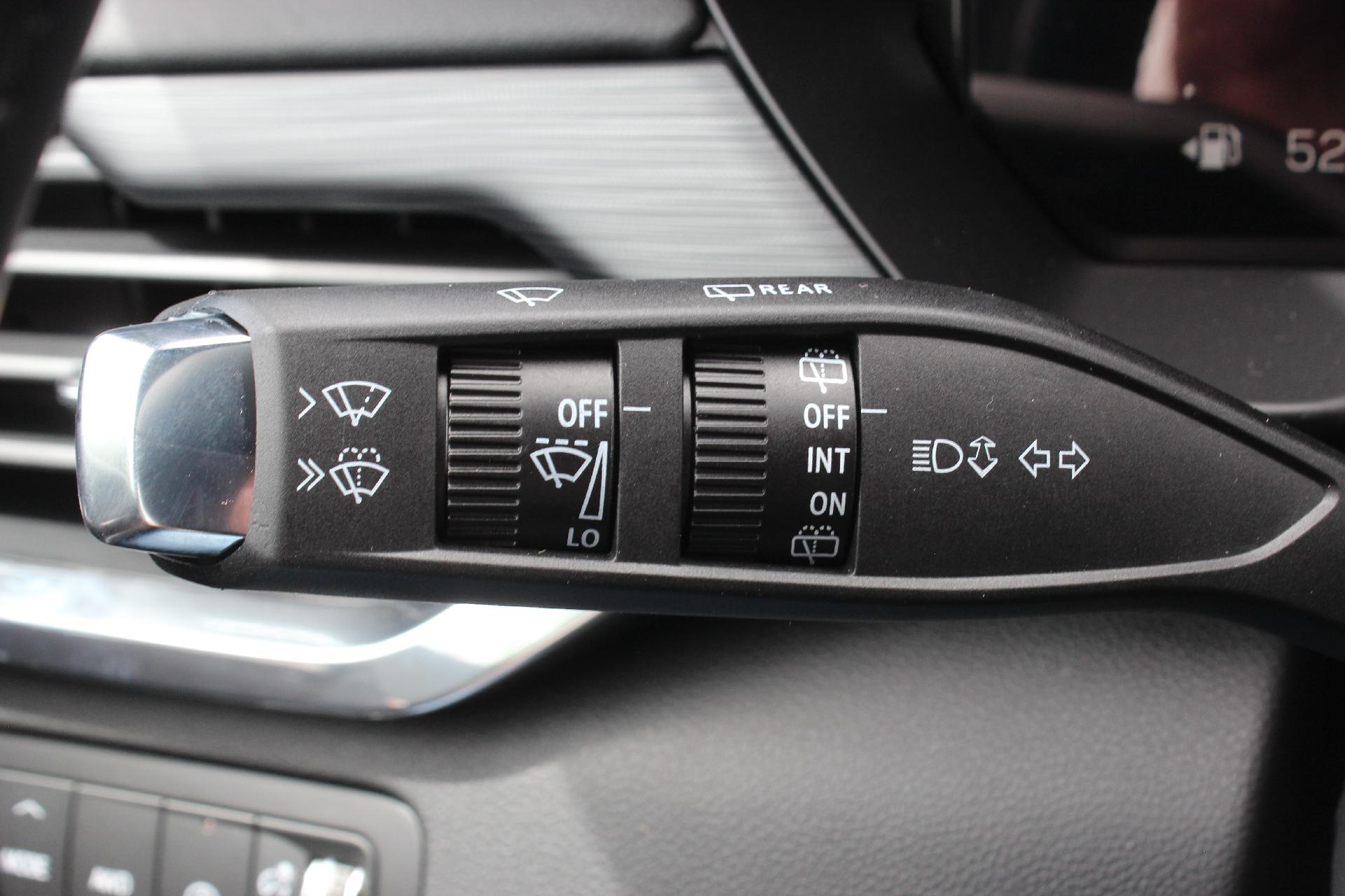 2025 GMC Acadia Vehicle Photo in AURORA, CO 80012-4011