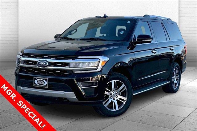 2022 Ford Expedition Vehicle Photo in TOPEKA, KS 66609-0000