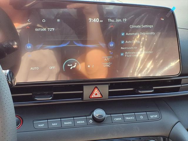 2025 Hyundai ELANTRA Vehicle Photo in Peoria, IL 61615