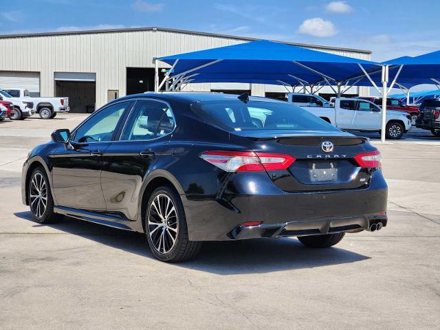 2019 Toyota Camry Vehicle Photo in DENTON, TX 76210-9321