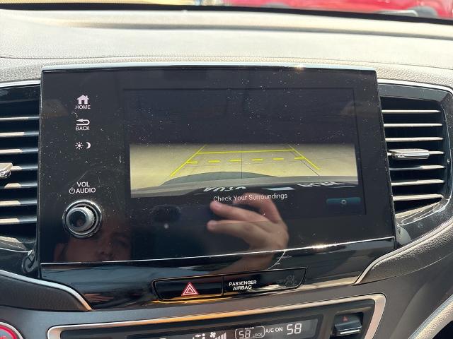 2022 Honda Pilot Vehicle Photo in Peoria, IL 61615