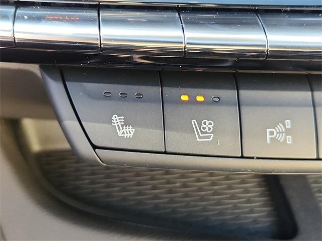 2025 Cadillac CT5 Vehicle Photo in ALLENTOWN, PA 18103-7399