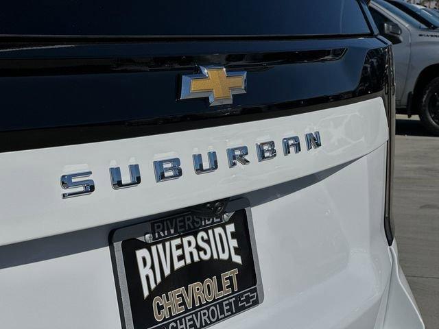 2025 Chevrolet Suburban Vehicle Photo in RIVERSIDE, CA 92504-4106