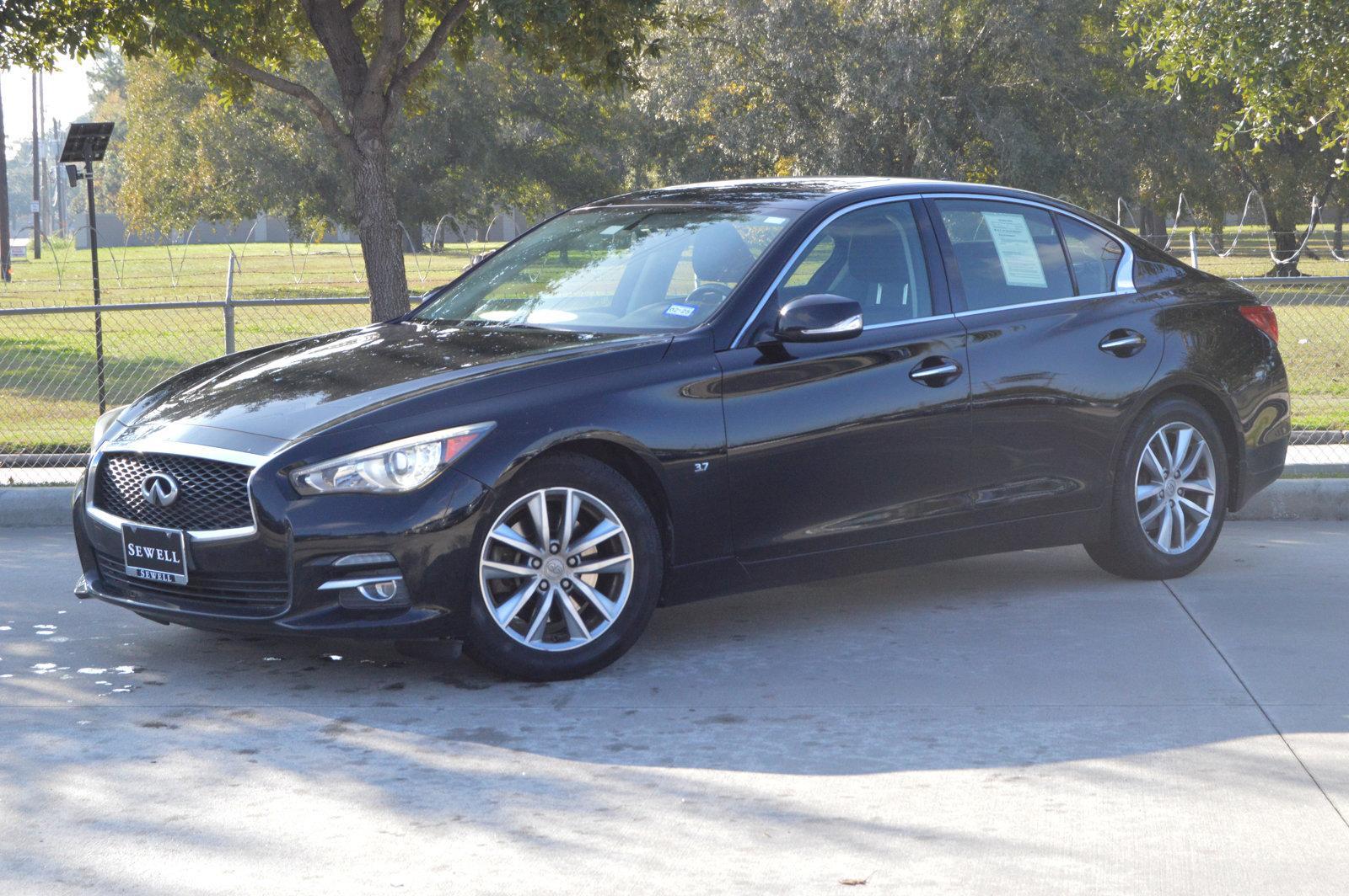 2015 INFINITI Q50 Vehicle Photo in Houston, TX 77090