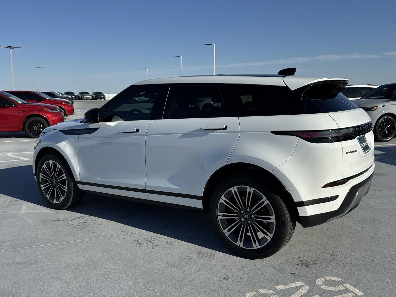 2024 Range Rover Evoque Vehicle Photo in AUSTIN, TX 78717