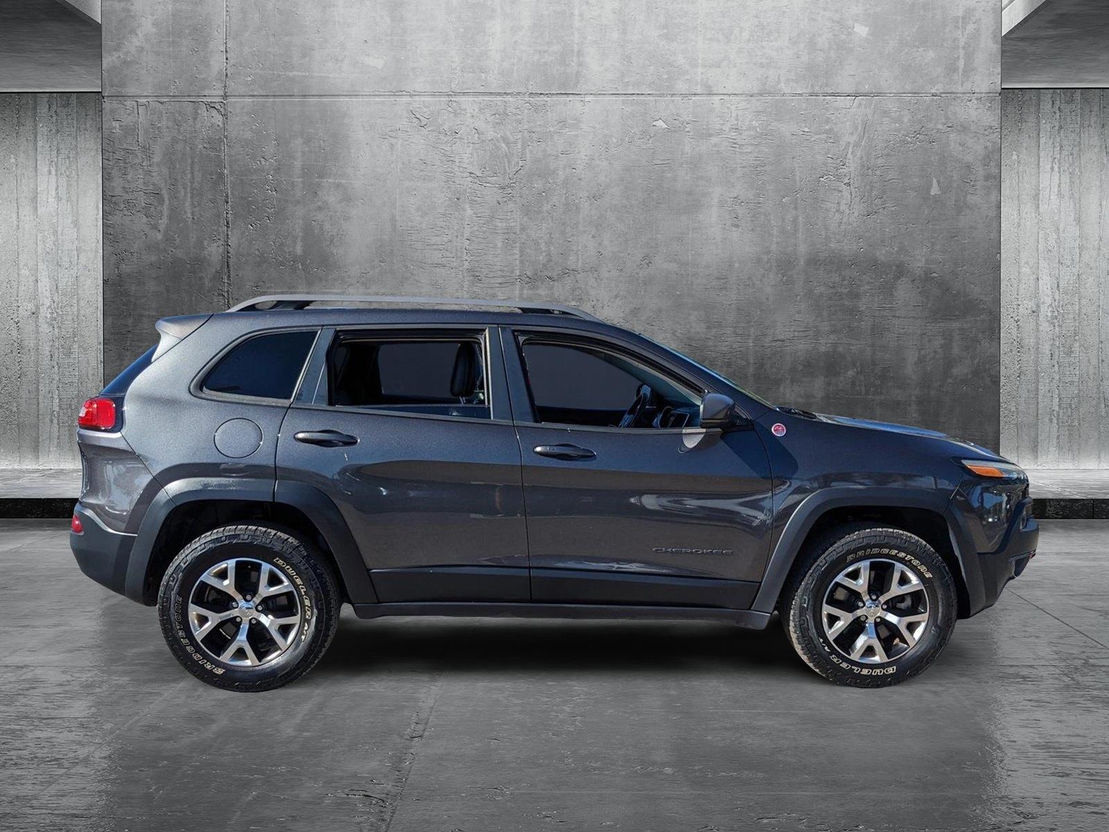 2016 Jeep Cherokee Vehicle Photo in Tampa, FL 33614