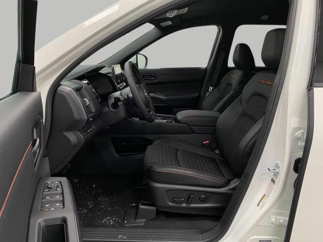 2025 Nissan Pathfinder Vehicle Photo in Appleton, WI 54913