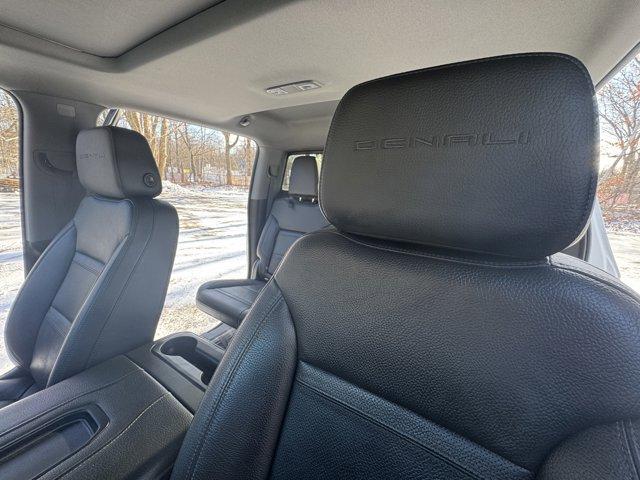 2020 GMC Sierra 1500 Vehicle Photo in LEOMINSTER, MA 01453-2952