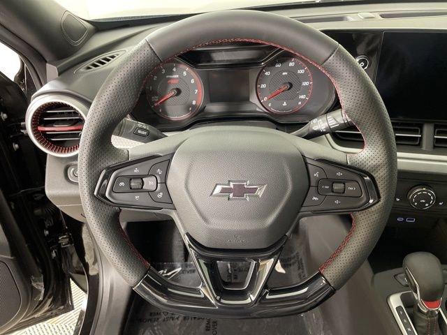 2025 Chevrolet Trax Vehicle Photo in PHOENIX, AZ 85014-3381