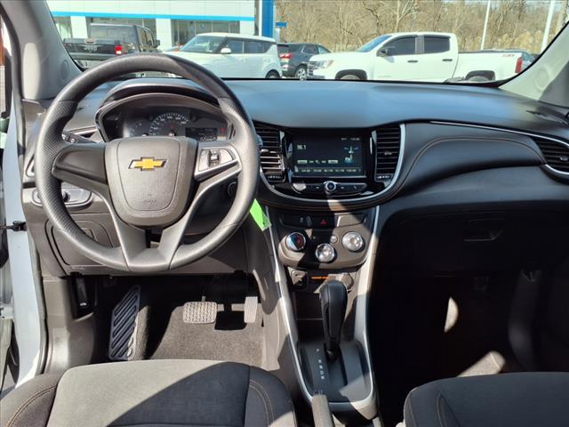 2017 Chevrolet Trax Vehicle Photo in TARENTUM, PA 15084-1435