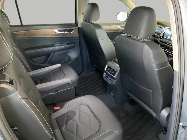 2025 Volkswagen Atlas Vehicle Photo in Oshkosh, WI 54904