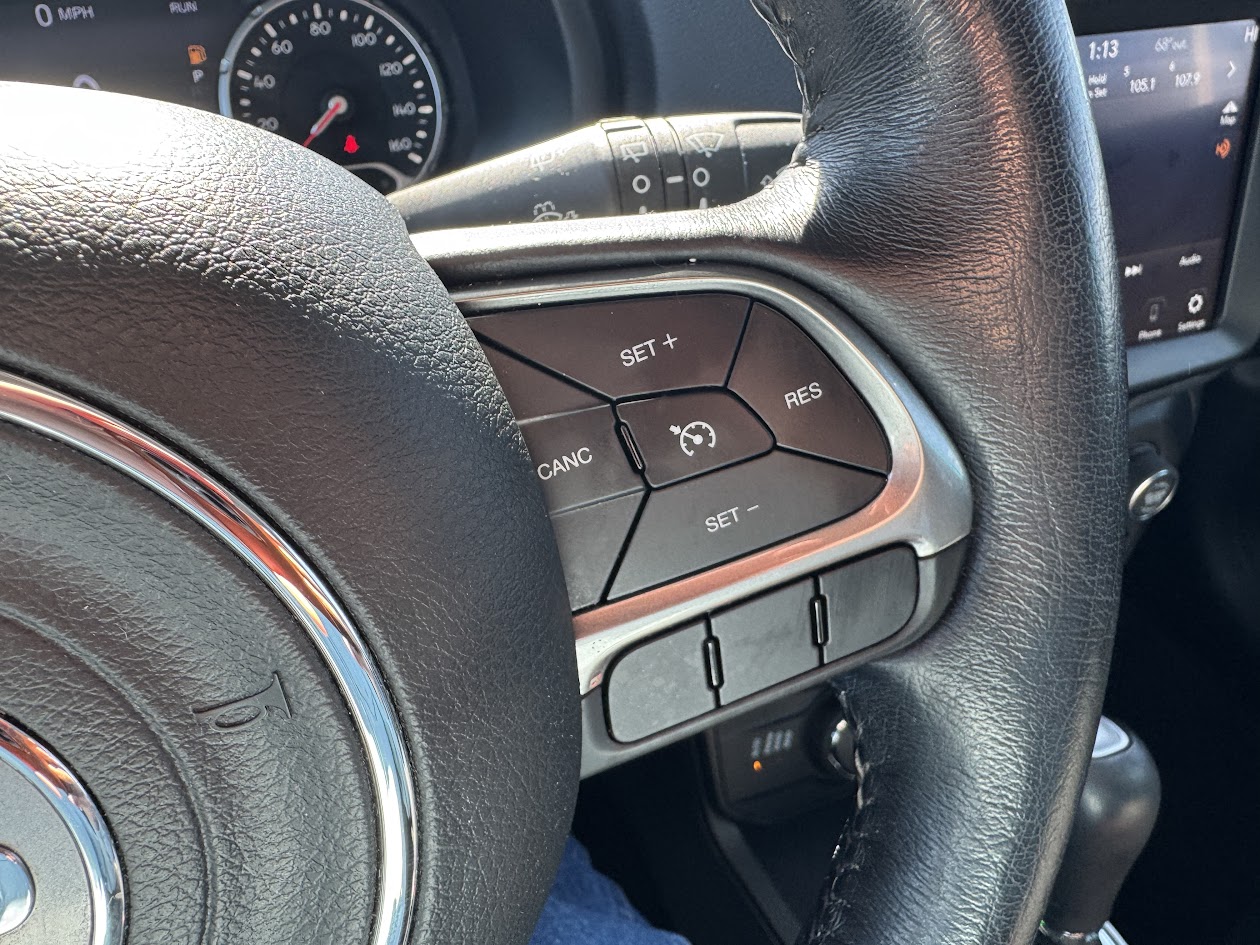 2021 Jeep Renegade Vehicle Photo in BOONVILLE, IN 47601-9633