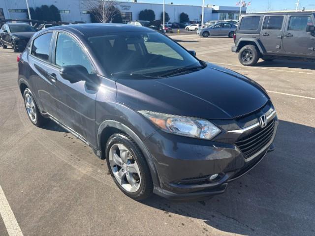 2017 Honda HR-V Vehicle Photo in Green Bay, WI 54304