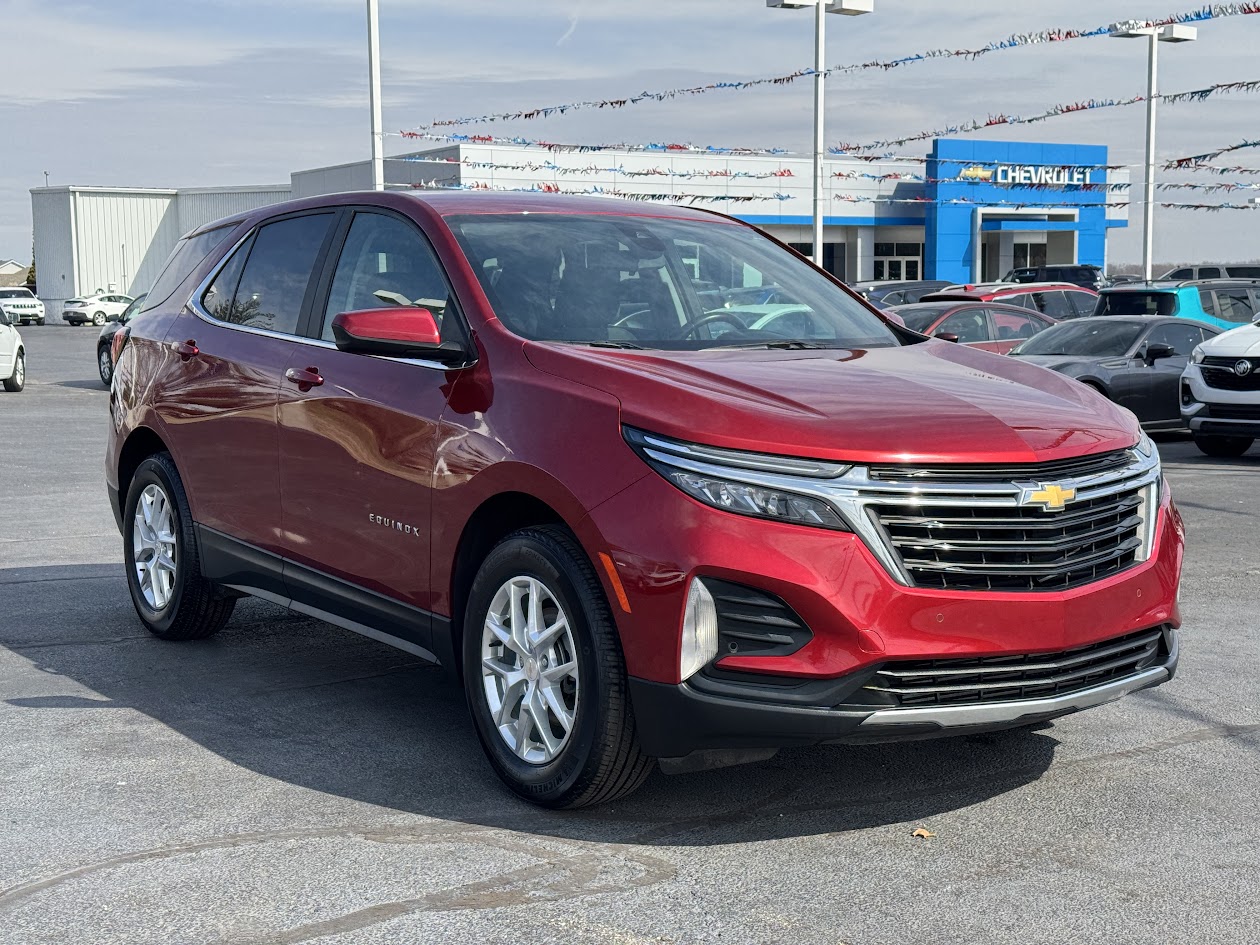 2022 Chevrolet Equinox Vehicle Photo in BOONVILLE, IN 47601-9633