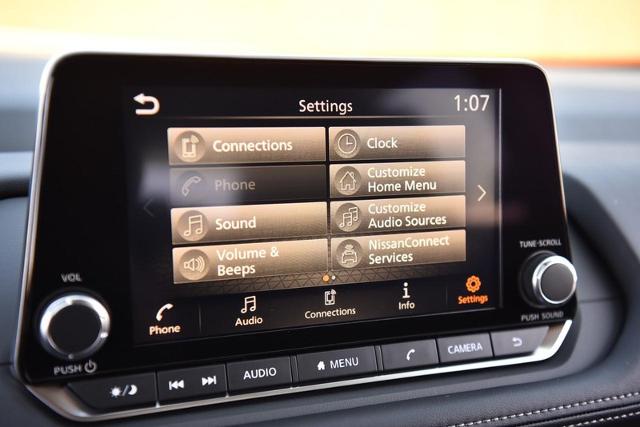 2025 Nissan Rogue Vehicle Photo in Ballwin, MO 63011