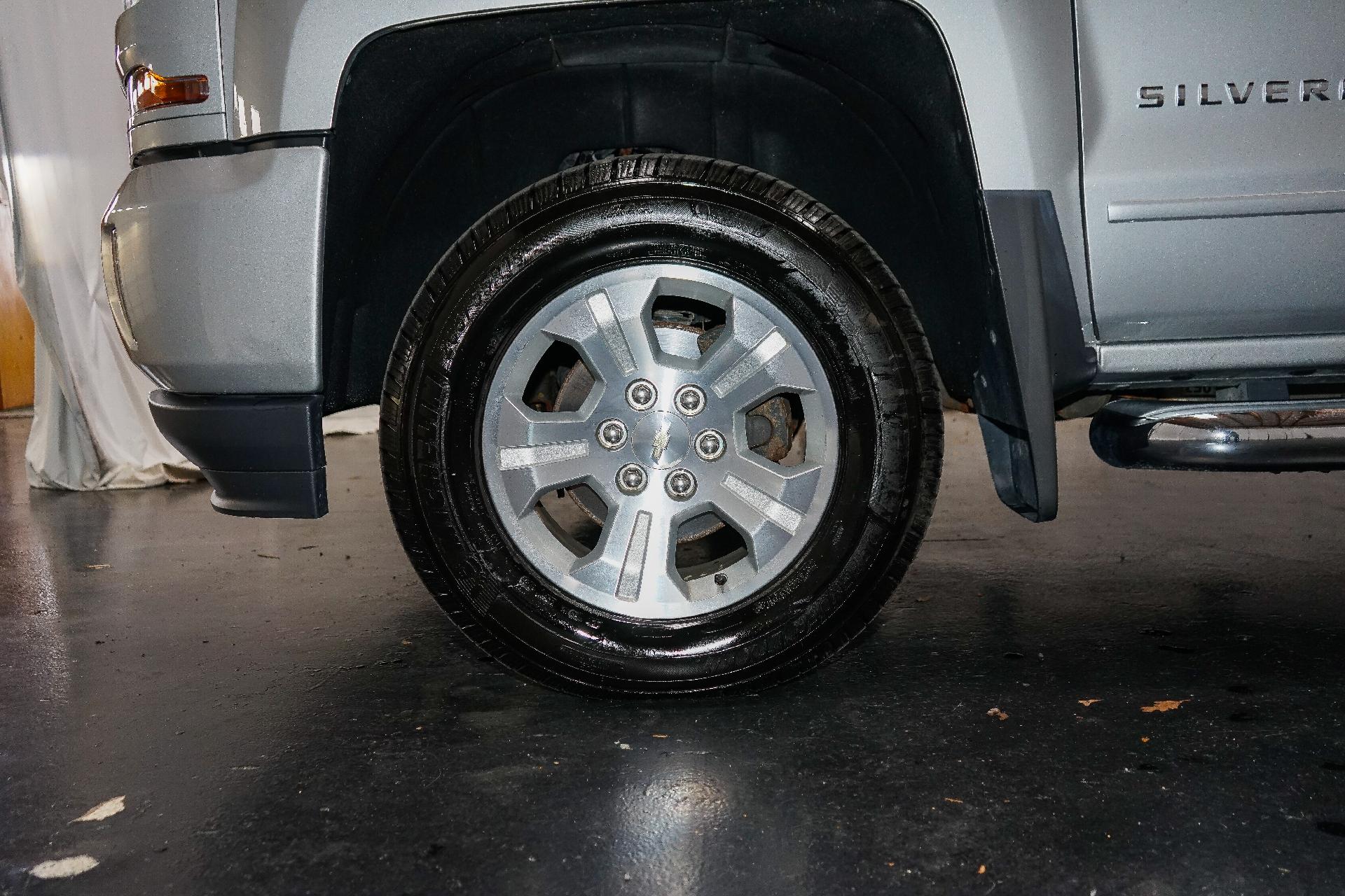 2018 Chevrolet Silverado 1500 Vehicle Photo in SMYRNA, DE 19977-2874