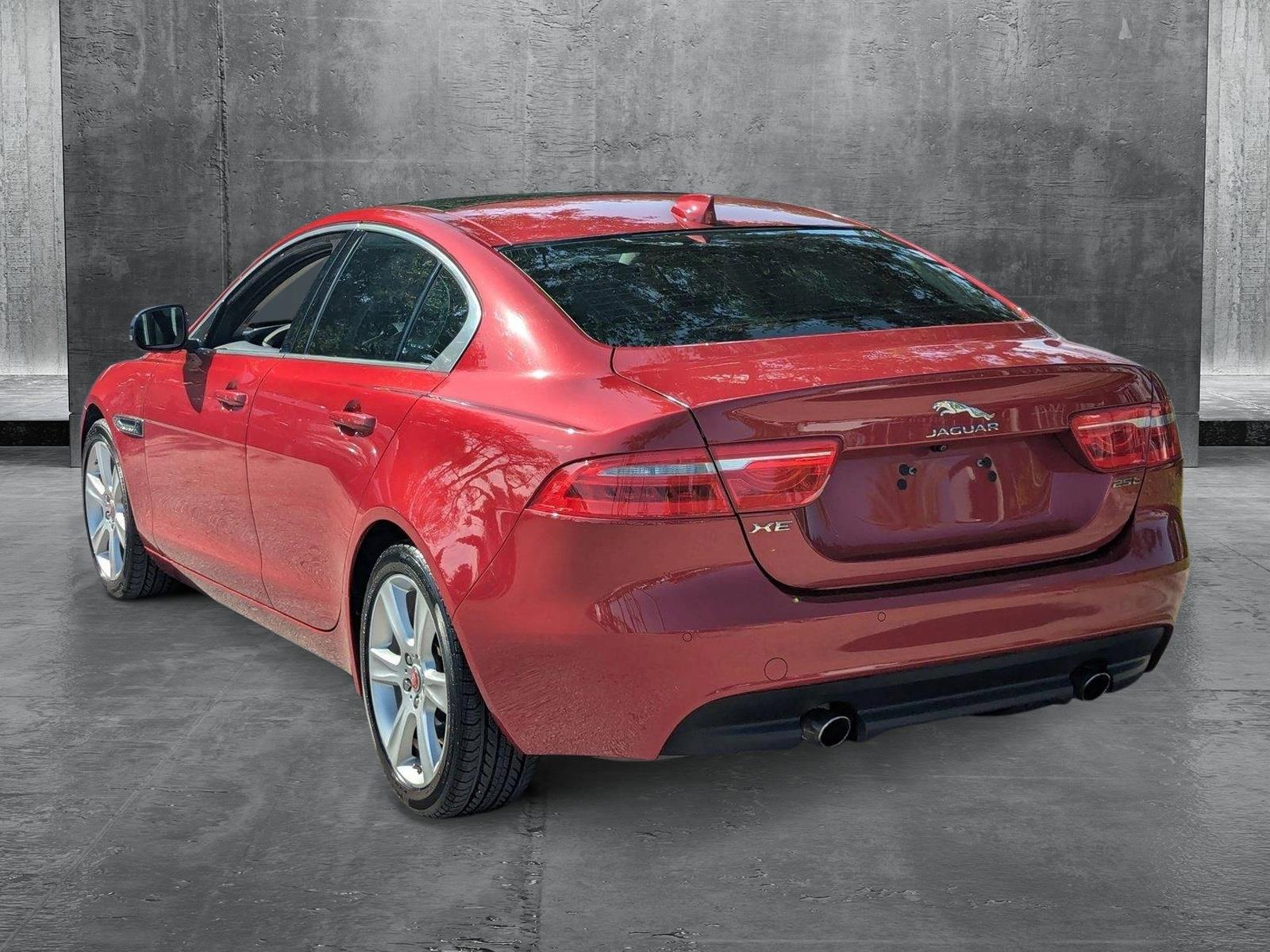 2019 Jaguar XE Vehicle Photo in Delray Beach, FL 33444