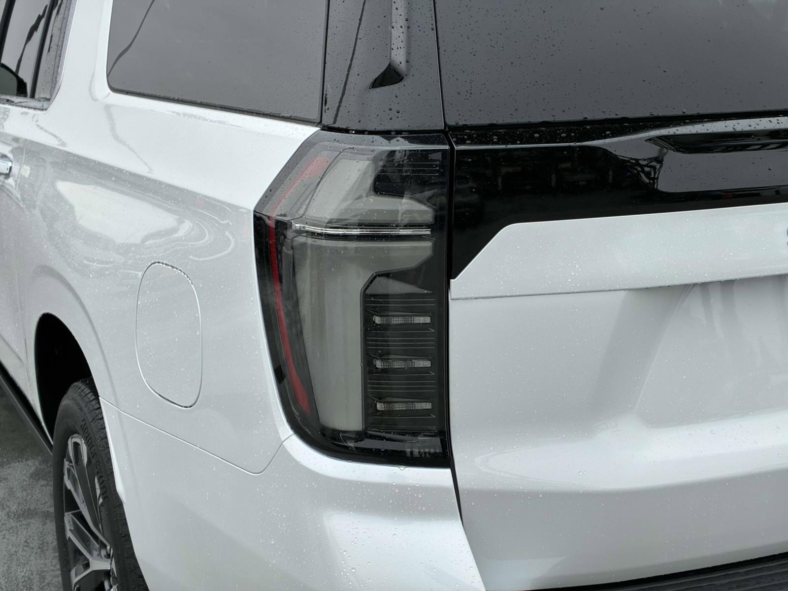 2025 Chevrolet Suburban Vehicle Photo in LOS ANGELES, CA 90007-3794