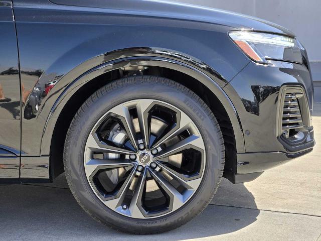 2025 Audi Q7 Vehicle Photo in SUGAR LAND, TX 77478