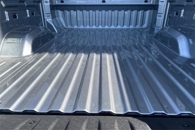 2025 GMC Sierra 2500 HD Vehicle Photo in ELK GROVE, CA 95757-8703
