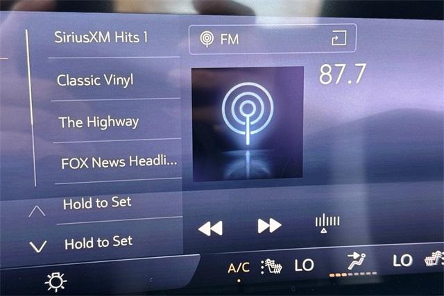 2025 Buick Envision Vehicle Photo in ELK GROVE, CA 95757-8703