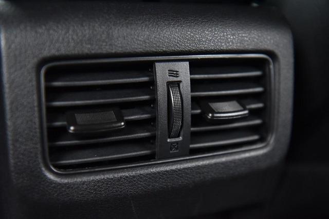 2023 Nissan Rogue Vehicle Photo in Ballwin, MO 63011