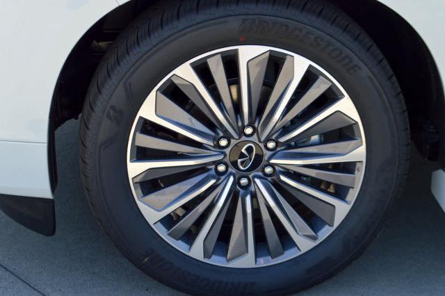 2025 INFINITI QX80 Vehicle Photo in Houston, TX 77090