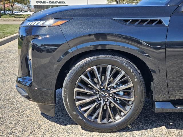 2025 INFINITI QX80 Vehicle Photo in Fort Worth, TX 76132