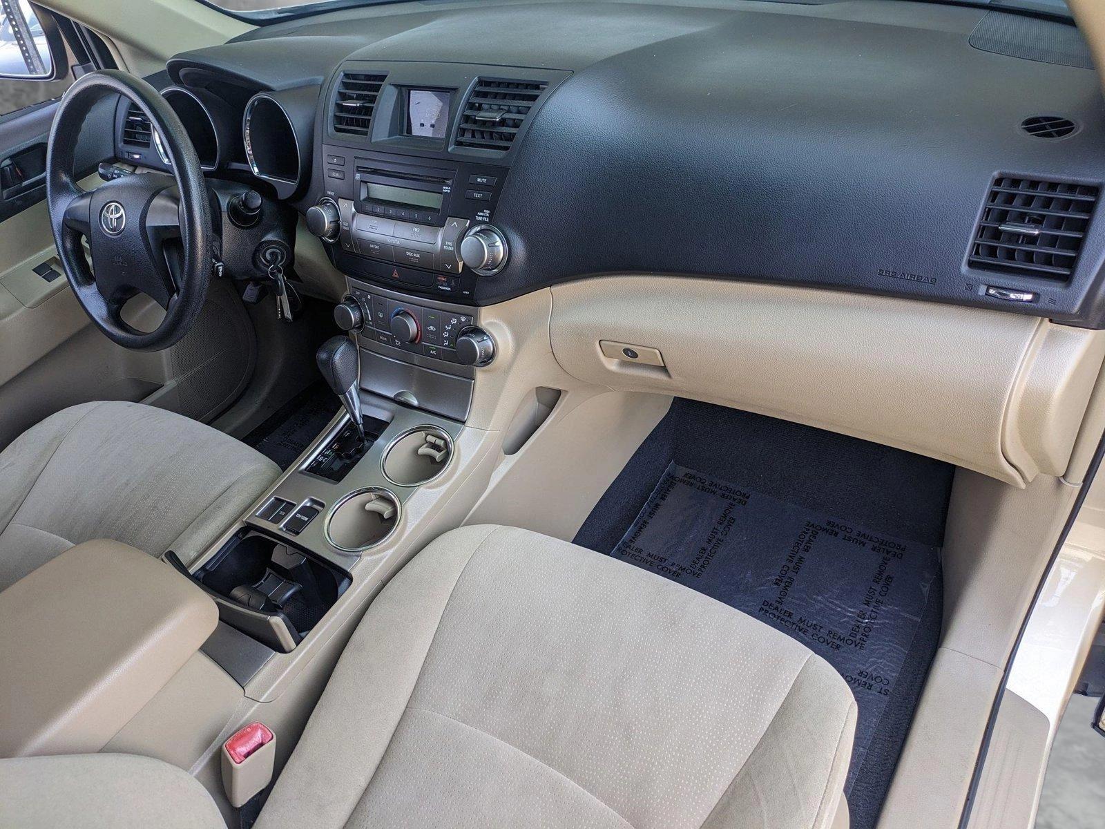 2012 Toyota Highlander Vehicle Photo in Bradenton, FL 34207