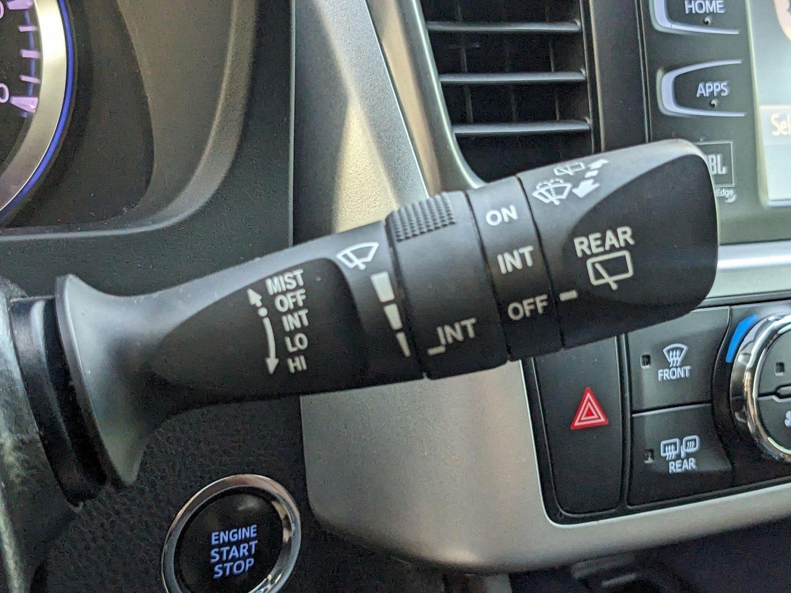 2019 Toyota Highlander Vehicle Photo in Sanford, FL 32771