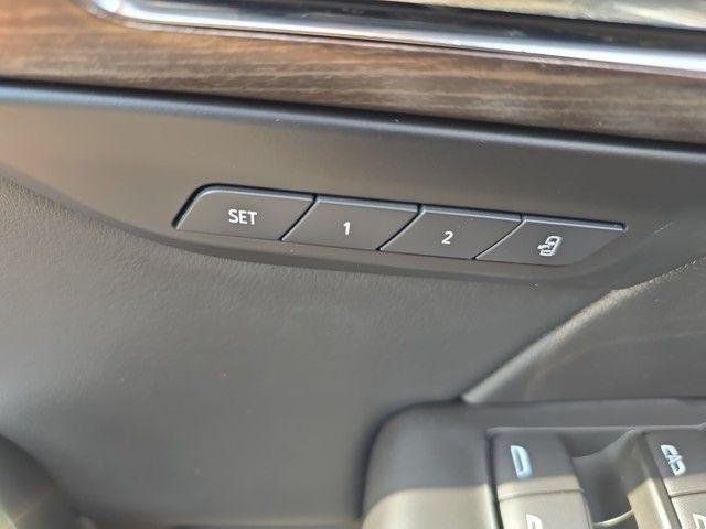 2022 Buick Envision Vehicle Photo in Pleasant Hills, PA 15236