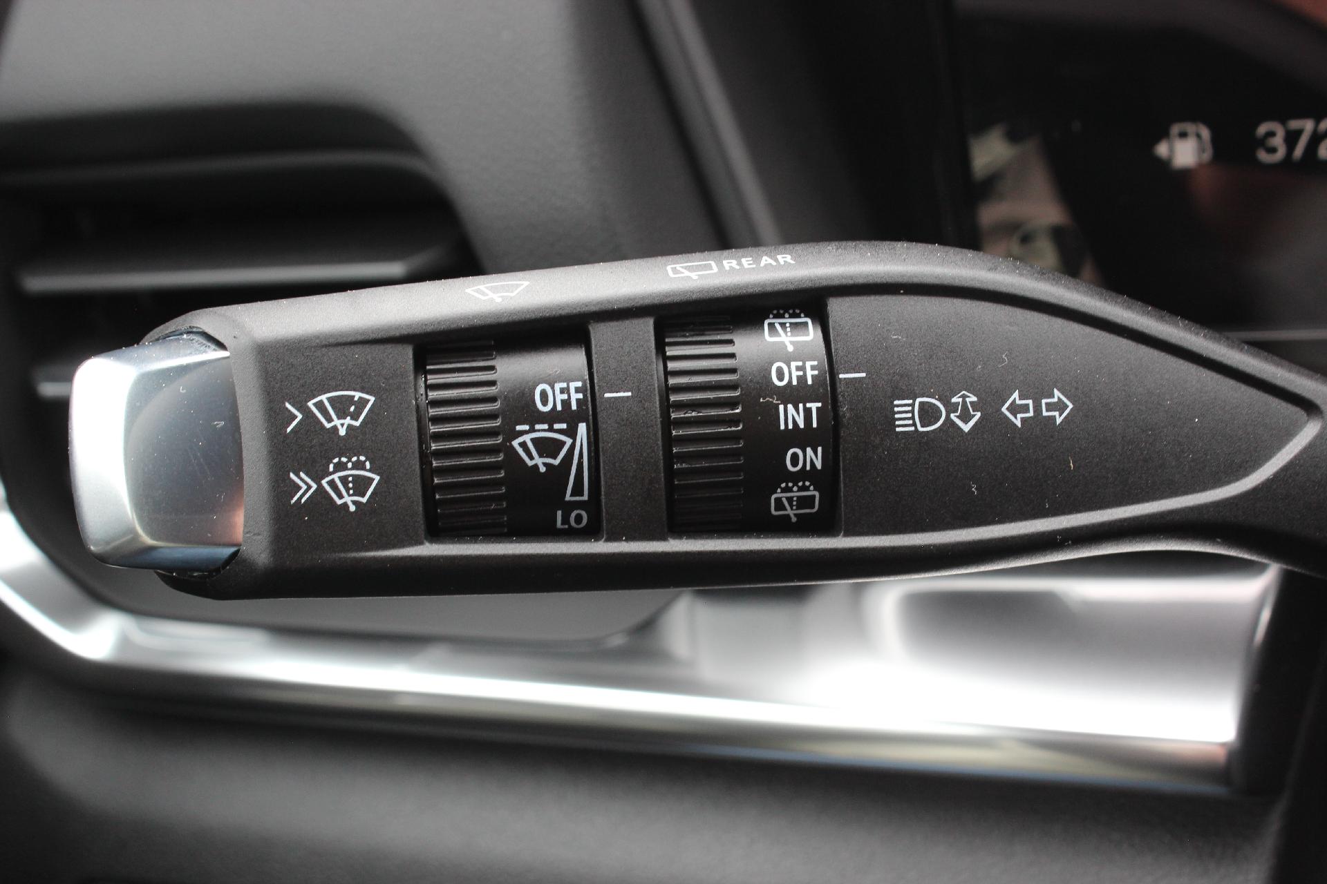 2026 GMC Terrain Vehicle Photo in AURORA, CO 80012-4011