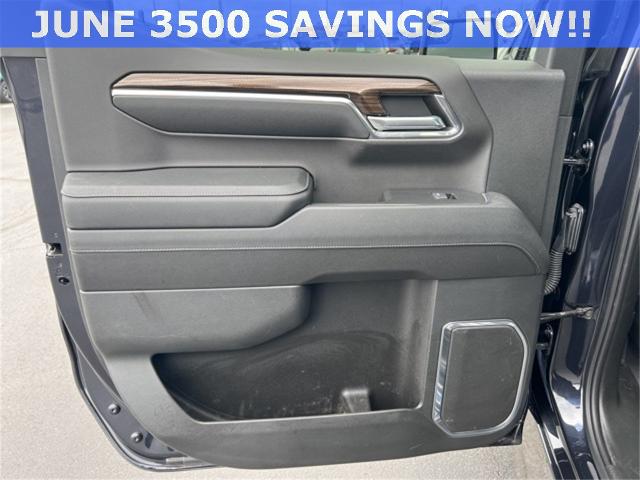 2023 Chevrolet Silverado 1500 Vehicle Photo in GREEN BAY, WI 54304-5303