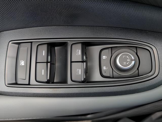 2025 Subaru Outback Vehicle Photo in Green Bay, WI 54304
