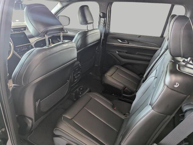 2025 Jeep Grand Cherokee L Vehicle Photo in Oshkosh, WI 54901