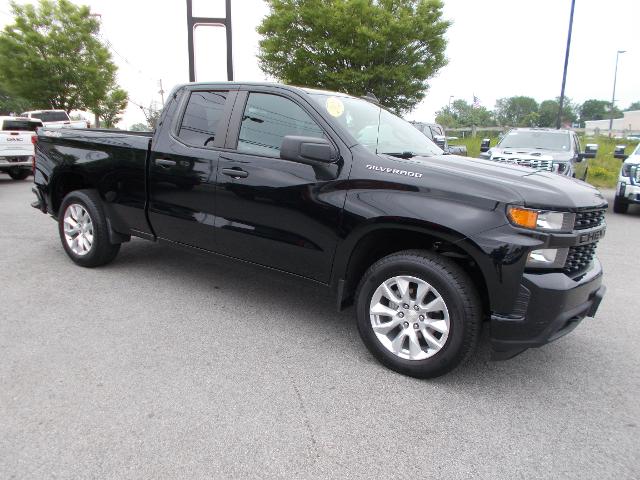2021 Chevrolet Silverado 1500 Vehicle Photo in LOWELL, MA 01852-4336